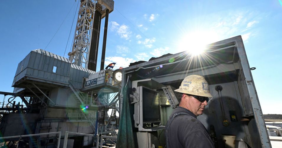 , WEB: Trump a promis de «percer, bébé, foret». Les nouvelles plates-formes sont introuvables