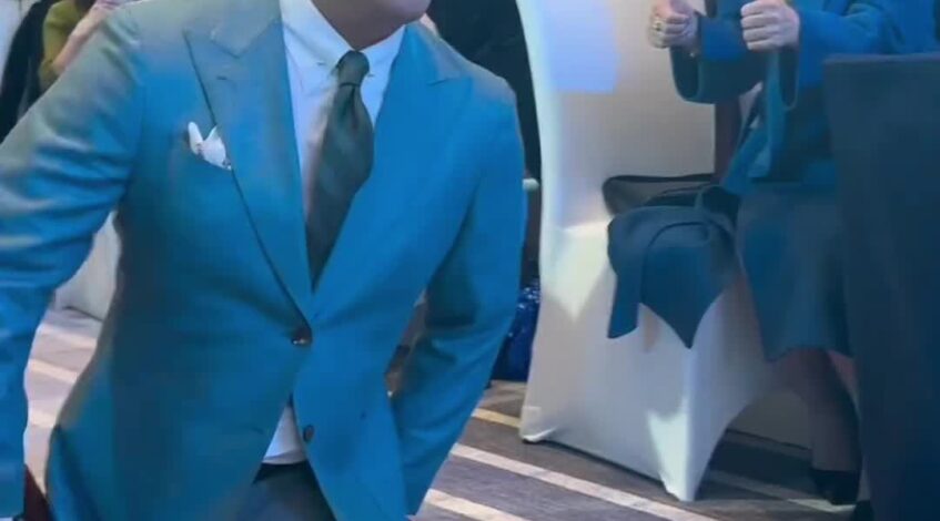 , créateur de contenu,Zhang Yiming, un multimillionnaire, le créateur de Tiktok
sur Tiktok