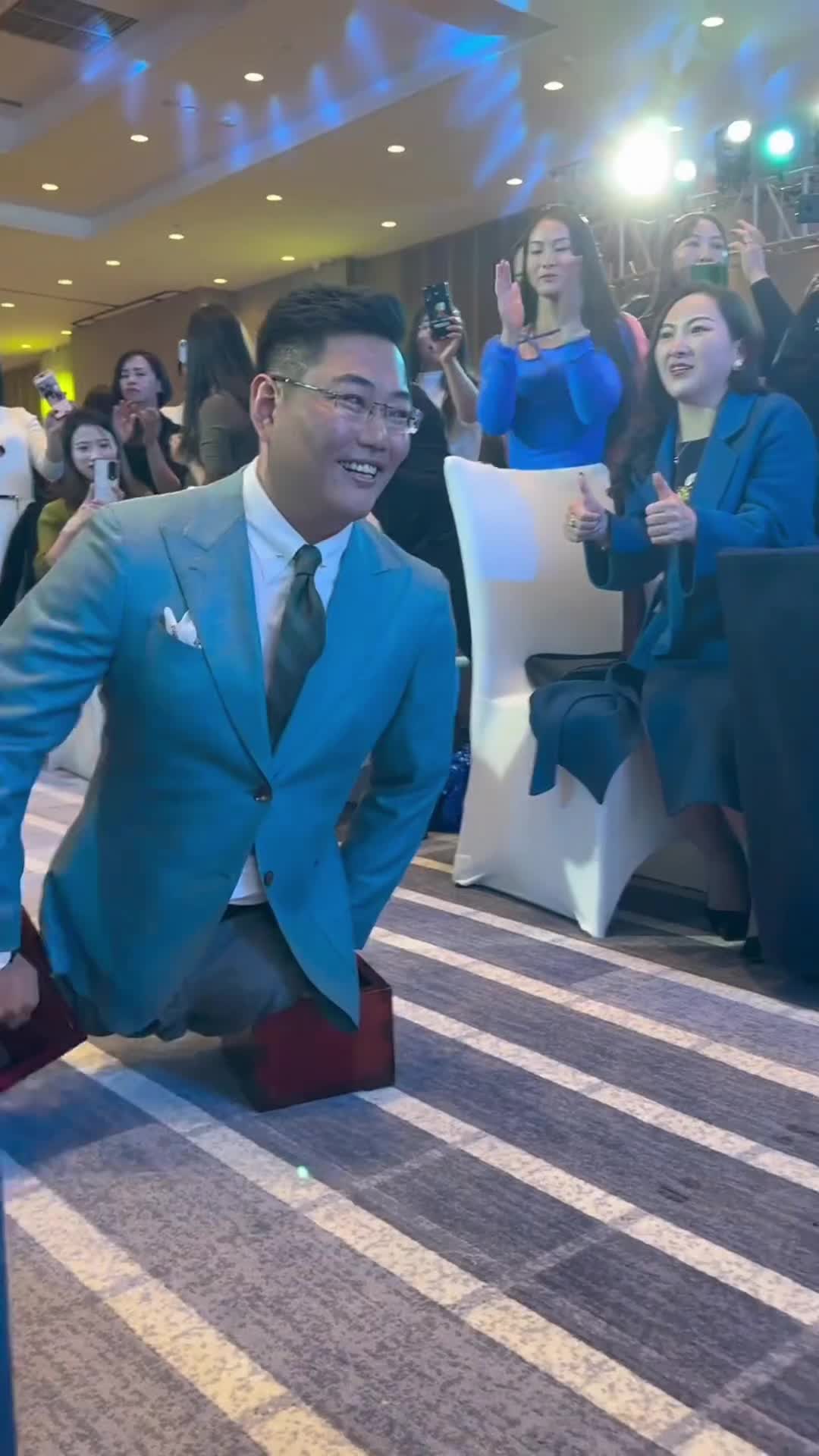 Zhang Yiming, un multimillionnaire, le créateur de Tiktok