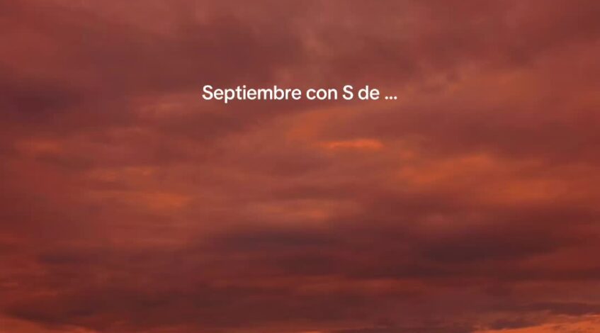 , drone; Une période de beaux couchers de soleil et de fêtes inoubliables commence