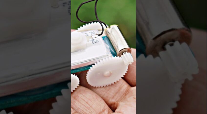 , (dron TV): How to make Mini Rc Car from Drone Motor