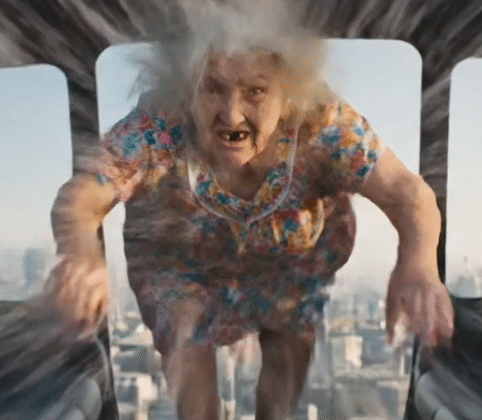 , drone; Quand Mamie pensait monter dans un taxi… mais se retrouve dans un drone volant