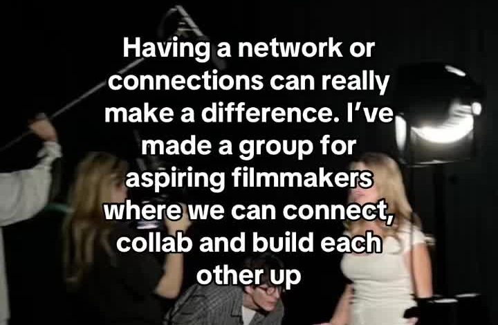 , filming team,APPEL À TOUS LES Aspirants Cinéastes ! Si vous voulez un endroit pour collaborer avec d’autres aspirants
sur Tiktok