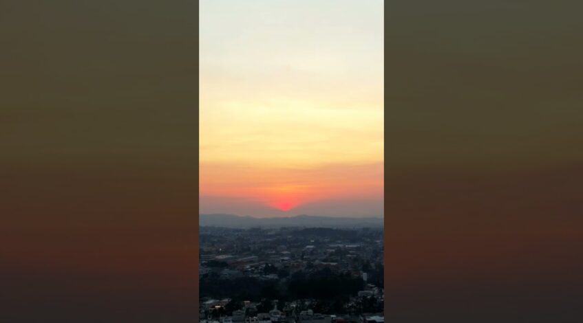 , drone audiovisivo,Amanecer / Sunrise #GuatemalaCity #BeautyCity #Mixco #Sunrise #Landscape #Sun #Drone #Dji #Filmmaker