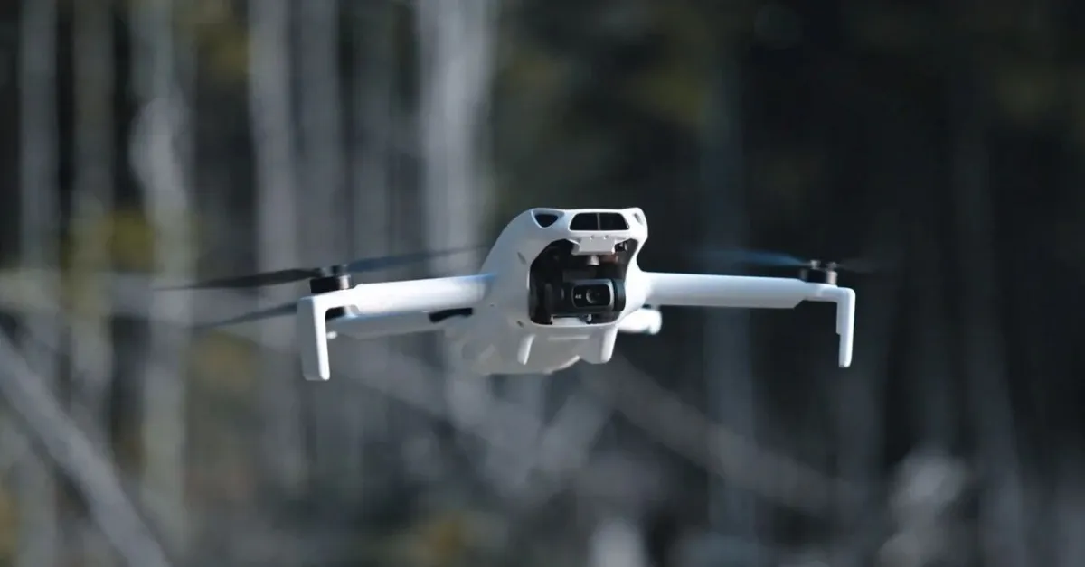 , WEB: Drone DJI Mini 4 Pro vs Skyrover S1 : Les vraies différences