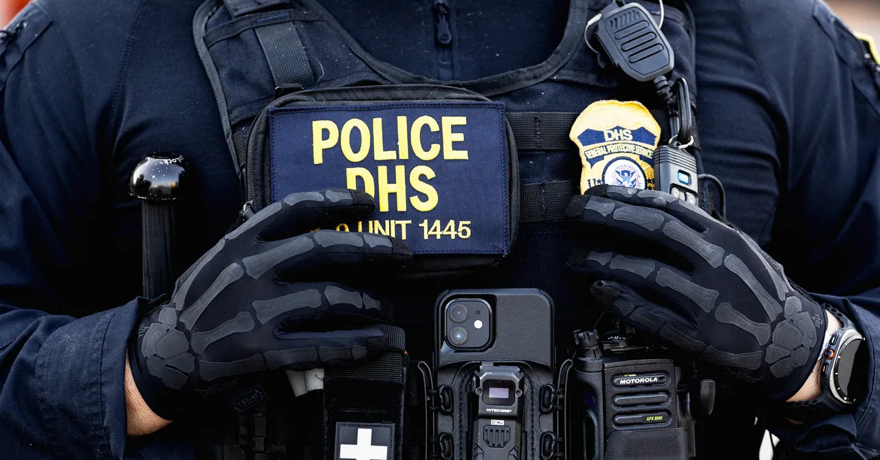 , WEB: Le Congrès augmente la pression sur le DHS à propos du rôle de Palantir dans la répression de l’immigration