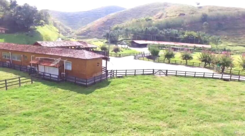 , (drone de filmagem aérea): Filmagem Aérea com drone