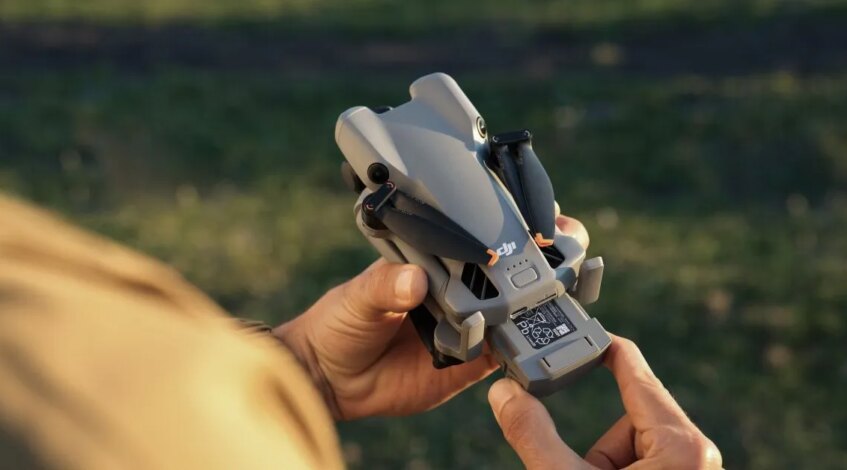 , WEB: DJI Mini 5 Pro obtient un nouveau firmware alors que les prix baissent