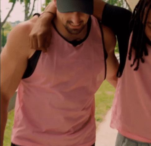 , Tiktok (YouTubeur): Maxime et djilsi se font racketter par des gamins !