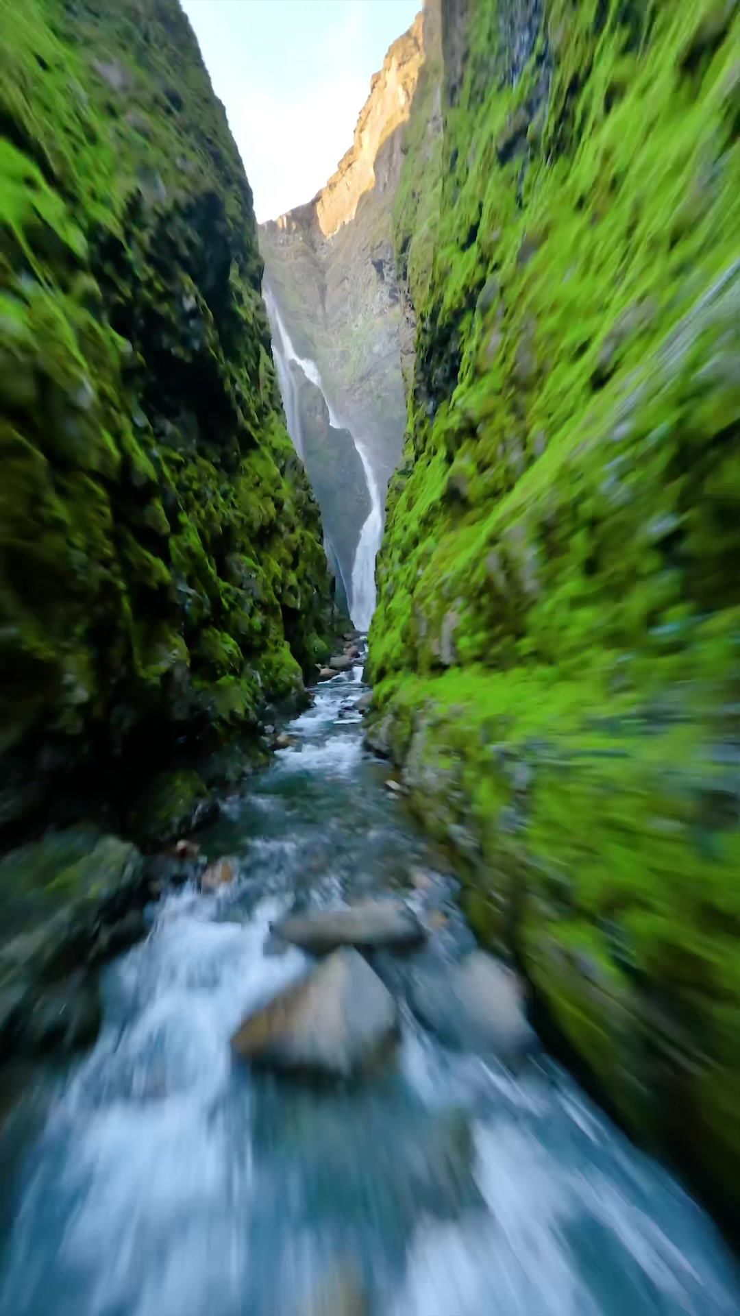 Le canyon à la fin j'ai expérimenté un peu différentes perspectives et